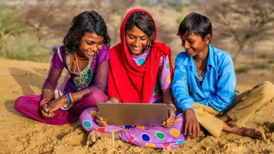 இனி இந்தியாவில் எந்த மூலையில் இருந்தாலும் அளவில்லாத இன்டர்நெட்