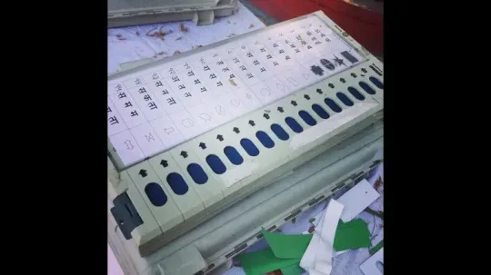 தமழகததல உளள 44 சவடகளல வகக சடடகள எணணபபட வணடம வகககள அலல: இநதய தரதல ஆணயம