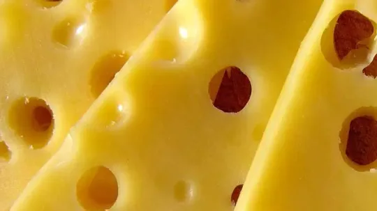 பெண்கள் இதை சாப்பிட்டால் மார்பக புற்றுநோய் வரும்