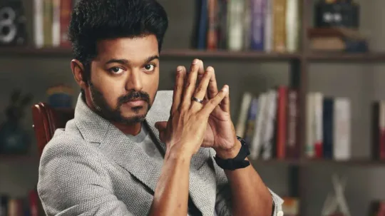 நடிகர் விஜயின் மாஸ்டர் பட சம்பளம் 80 கோடி ரூபாய், வரி செலுத்தியுள்ளார்