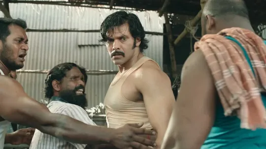 சூரரைப் போற்று படத்திற்கு பிறகு வசூல் சாதனையில் சார்பட்டா பரம்பரை