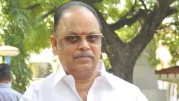 பிரபல இயக்குநர் வி. சேகர் காலமானார்